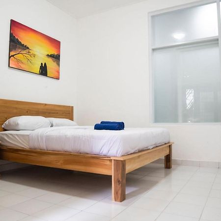 Sunrise Surf Guest House Canggu Exterior foto