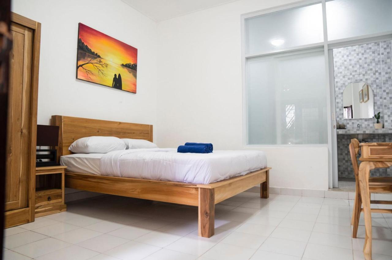 Sunrise Surf Guest House Canggu Exterior foto